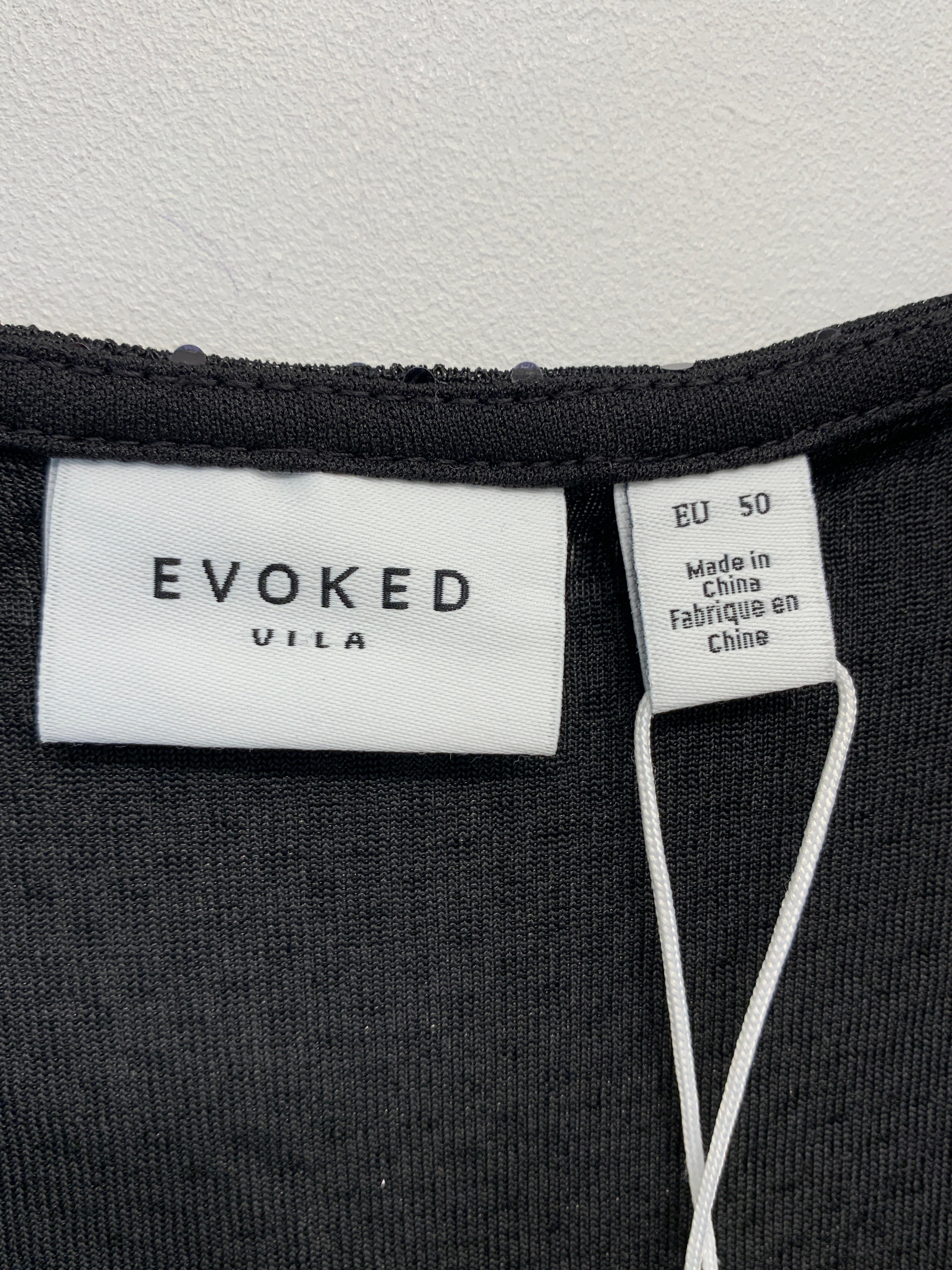 Evoked Vila Kjole